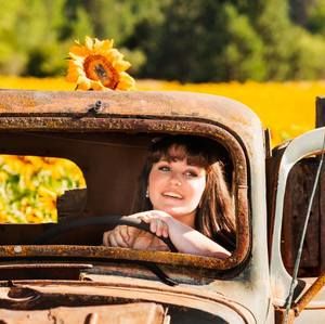 Meet your Posher, Paige